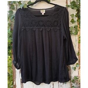 Anthropologie Fig and Flower Black Crochet Lace Peasant Top Sz Med Boho Witchy